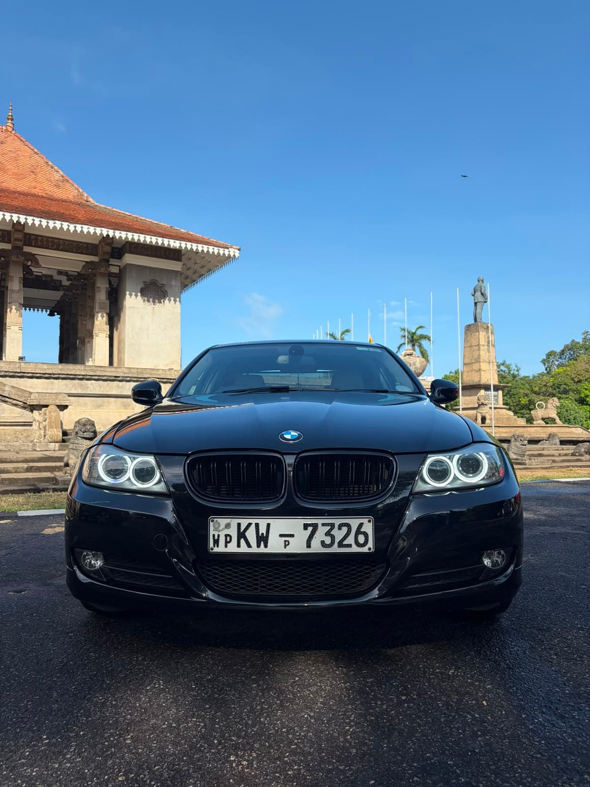 2011 BMW 320i Petrol
