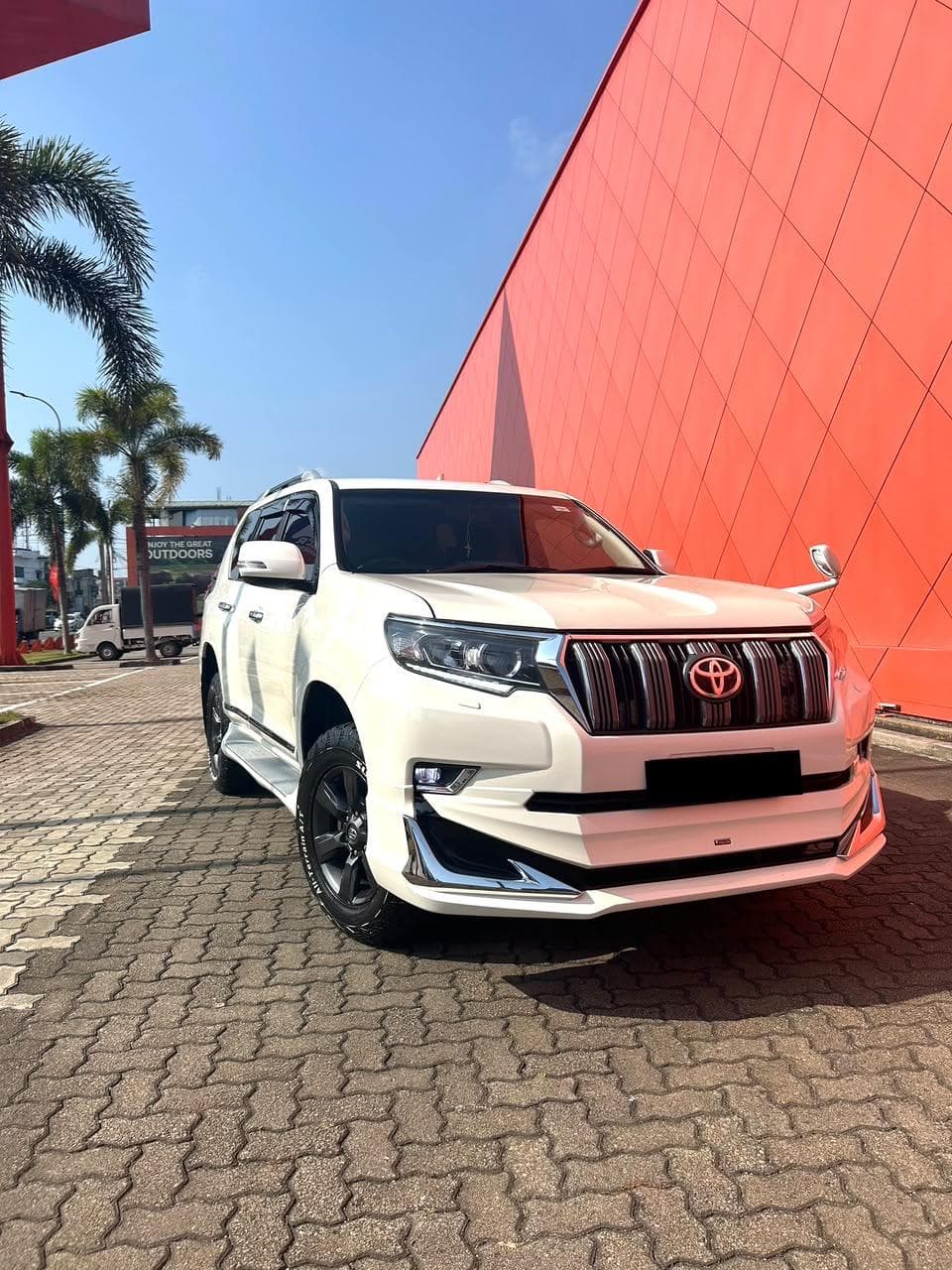 TOYOTA LAND CRUISER PRADO 150 TX 2015